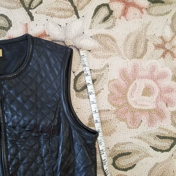 Caslon Leather Vest Quilted w/ Reversible Zipper - Picture 10 of 14